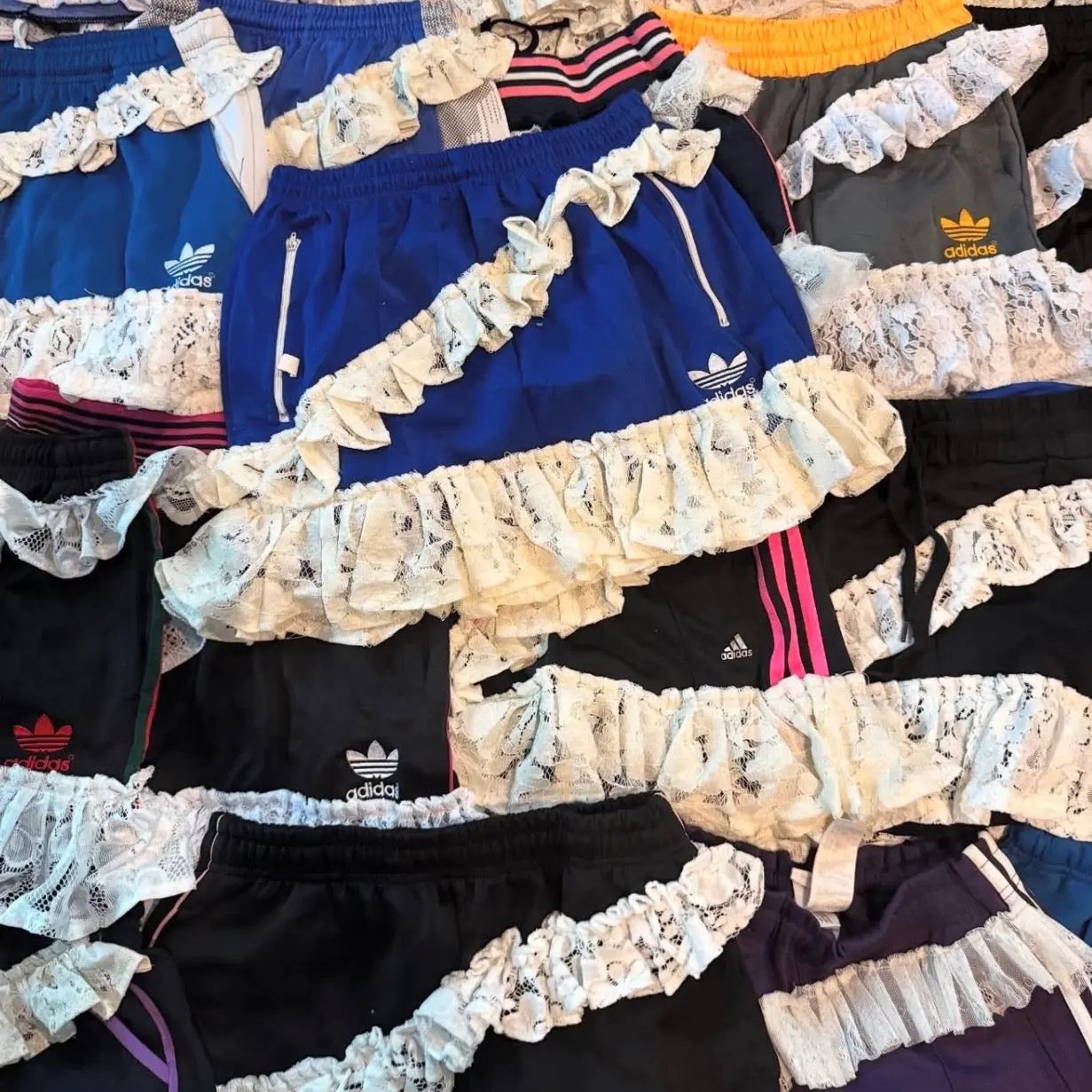 JUPE UPCYCLÉ ADIDAS DENTELLE (X20)