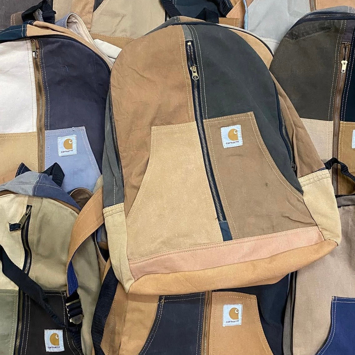 SAC À DOS CARHARTT UPCYCLÉ (X20)