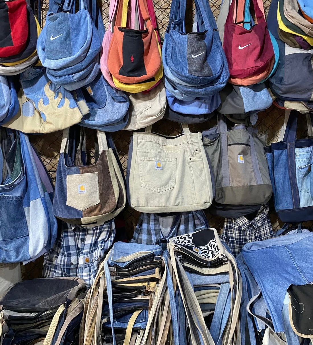 Gagne facilement 2000 € par mois de revenus complémentaires grâce à l’upcycling sur Vinted