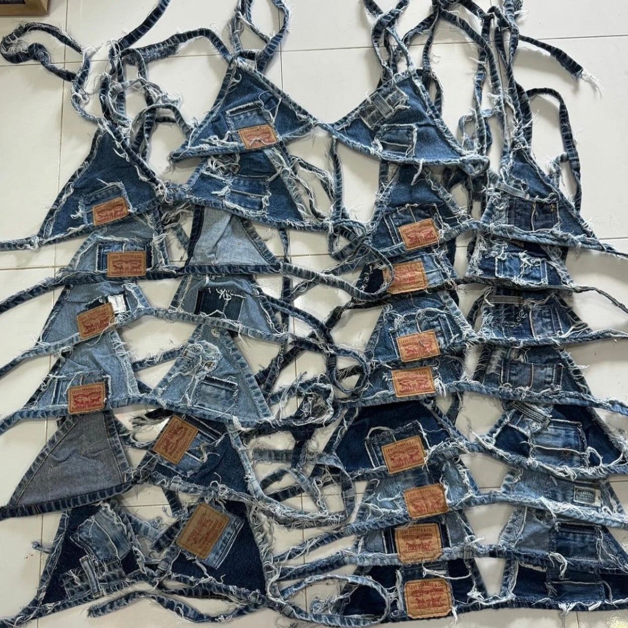 TOP SOUTIENS GORGES LEVI'S UPCYCLÉ (X20)