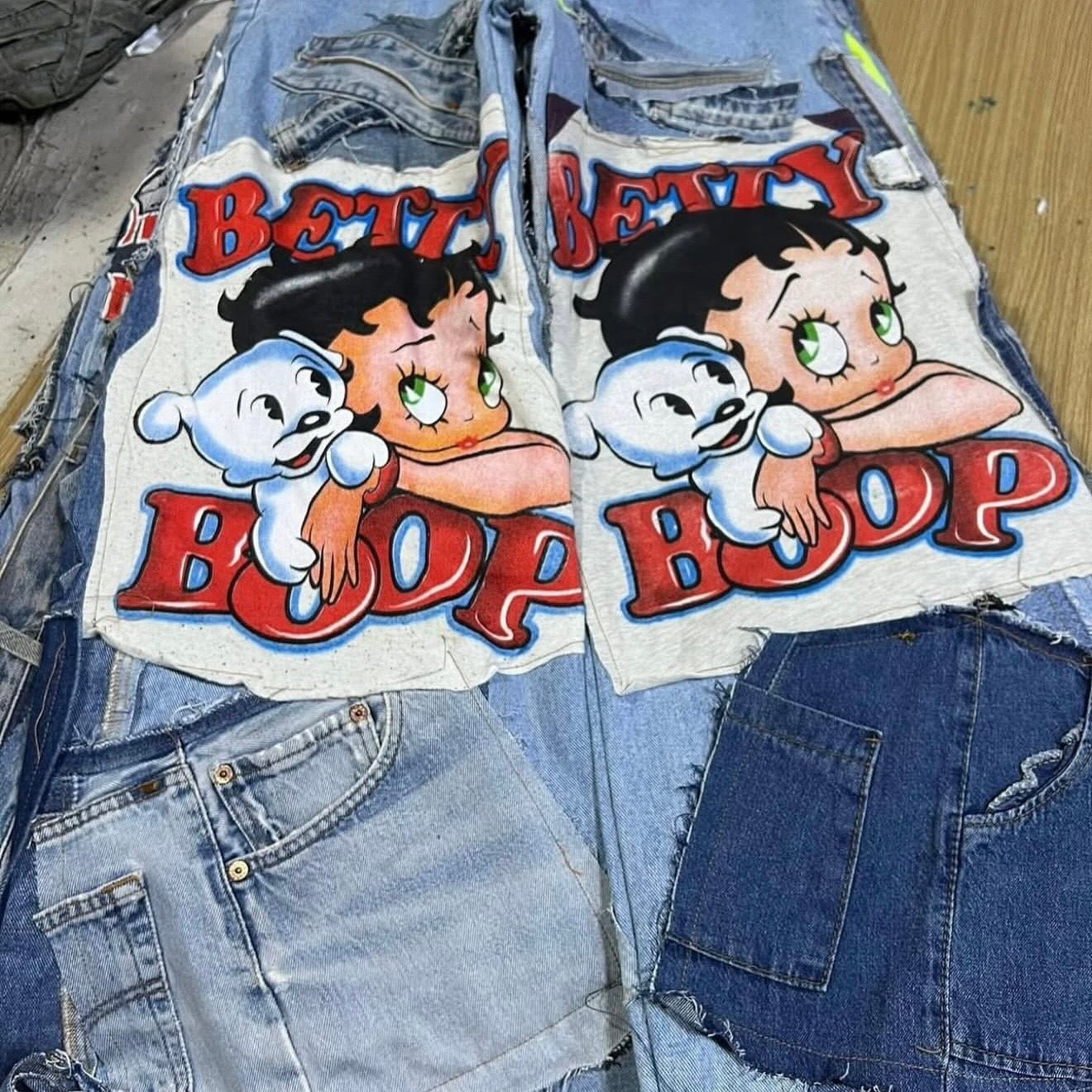 JEAN BAGGY IMPRIMÉ UPCYCLÉ (X20)