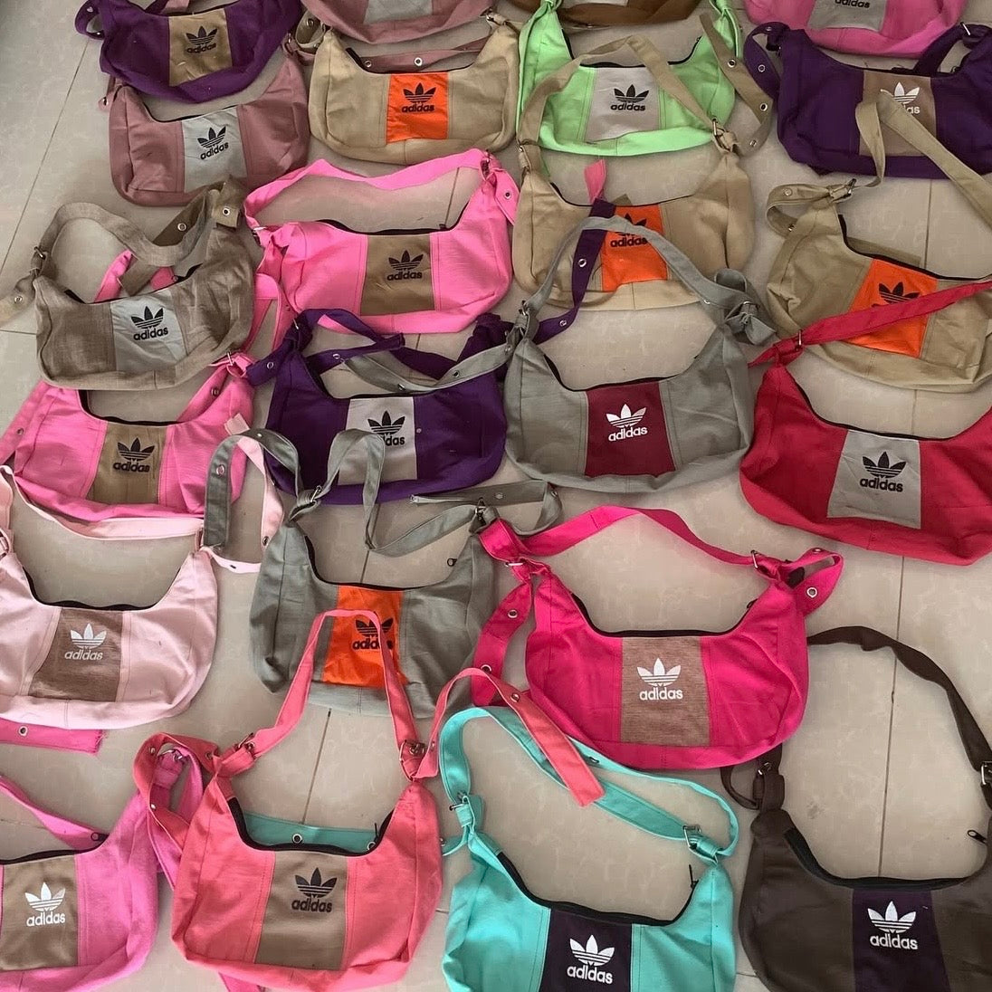 SAC BICOLORE ADIDAS UPCYCLÉ (X20)