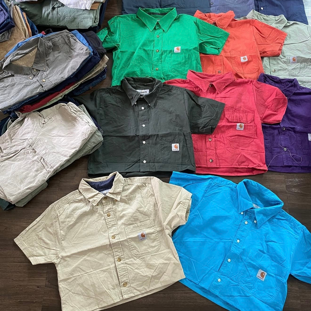 TOP CHEMISE CARHARTT CROP TOP UPCYCLÉ (X20)