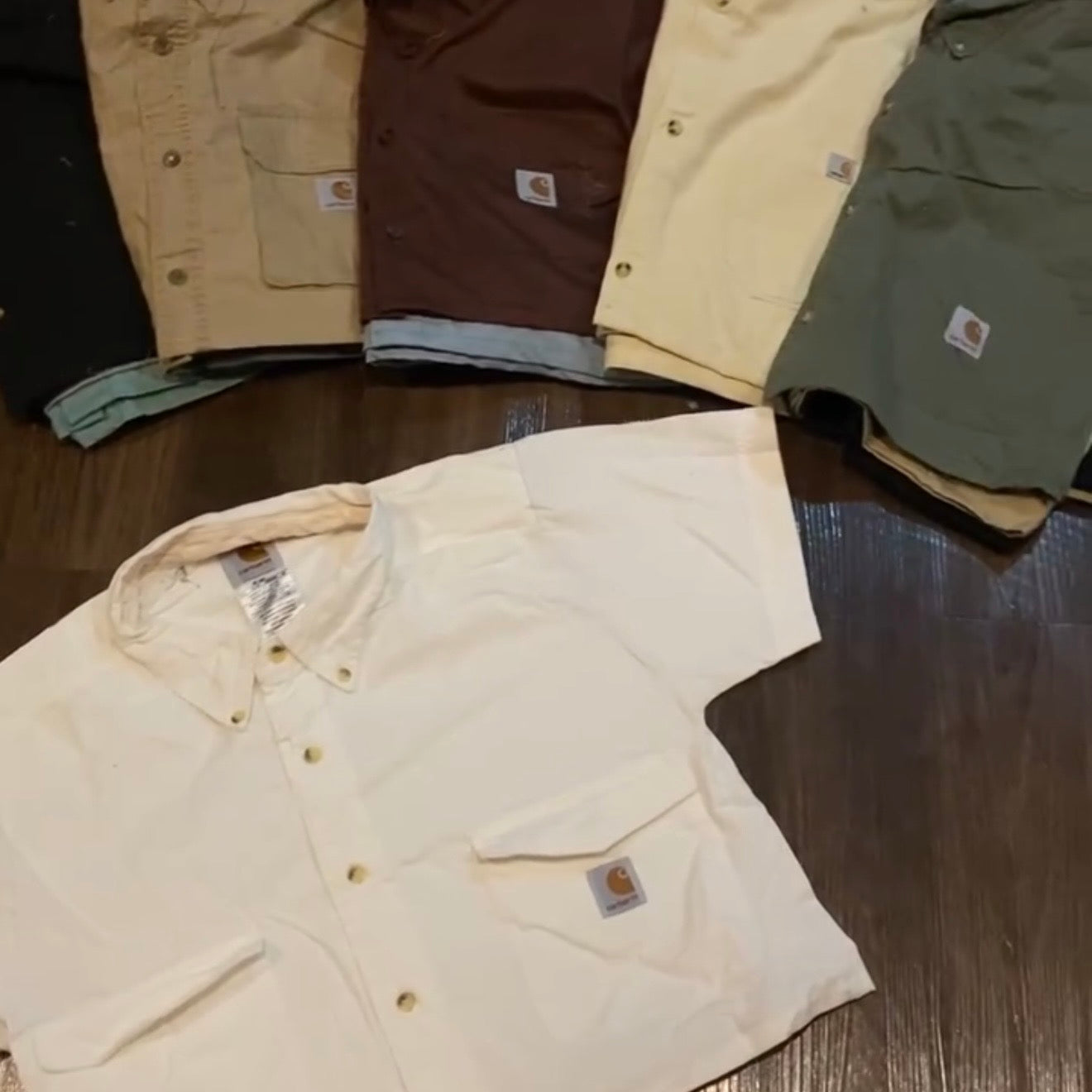 TOP CHEMISE CARHARTT CROP TOP UPCYCLÉ (X20)