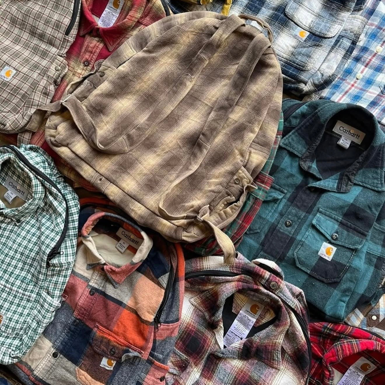 SAC À DOS UPCYCLÉ CARHARTT (X20)