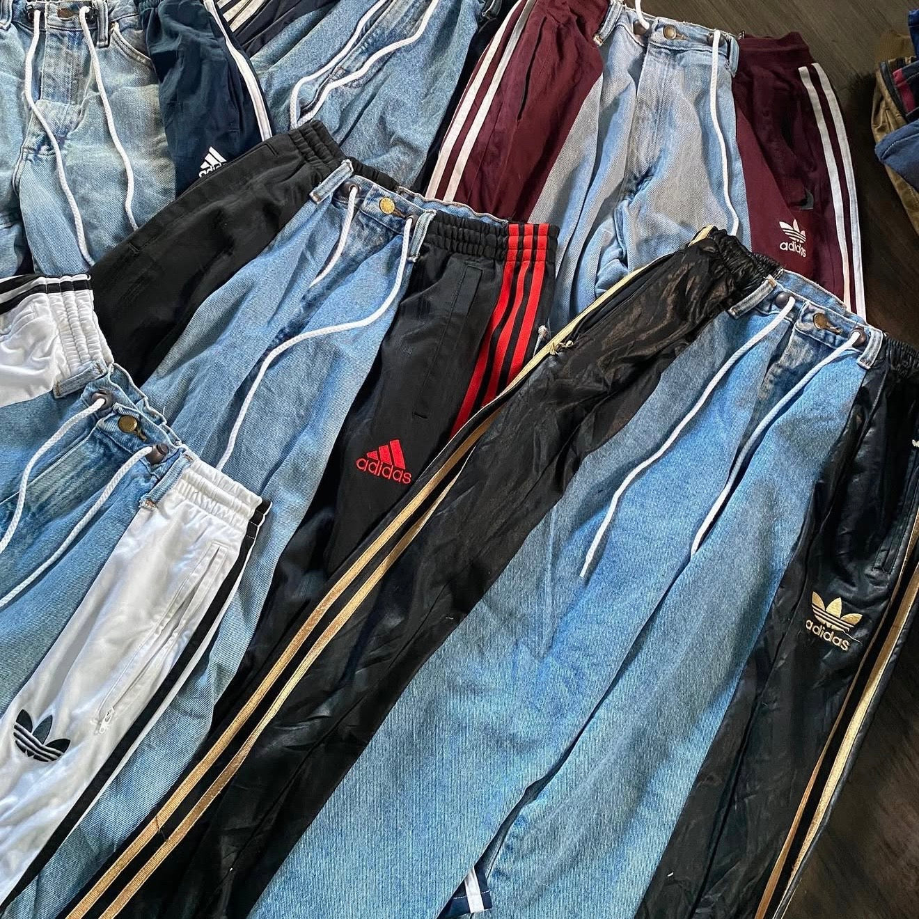 JEAN BAGGY JOG ADIDAS UPCYCLÉ (X20)