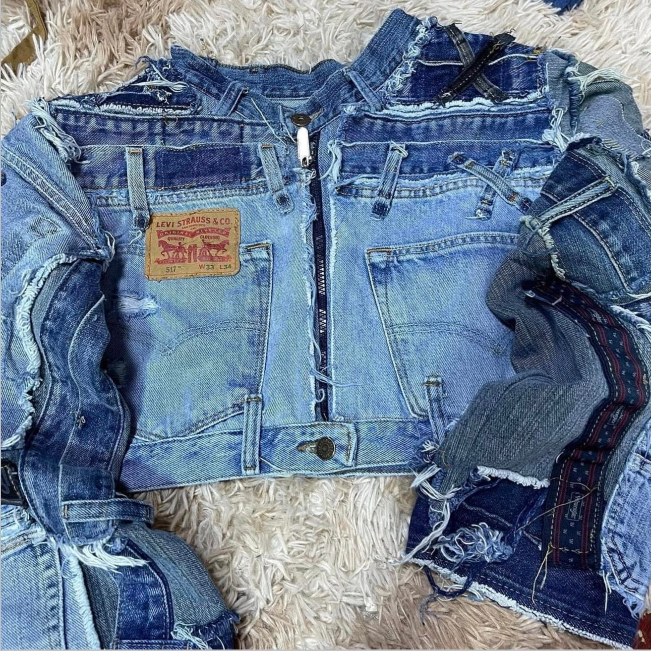 VESTE CROP LEVIS UPCYCLÉ (X20)